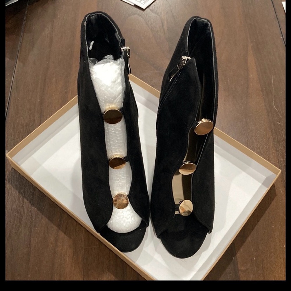 Black Open-Toe Ankle Boots with Gold Disc Accents